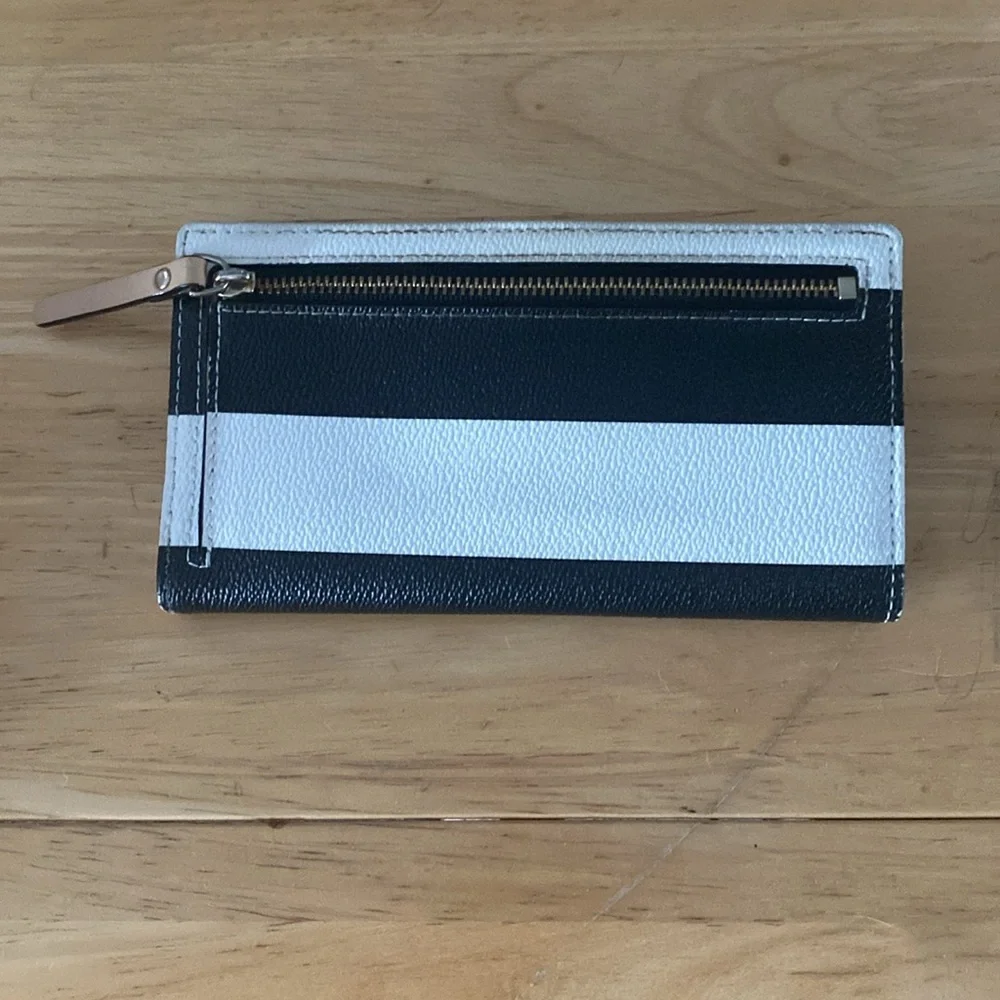 Kate Spade | Laurel Way Printed Stacy Cruise Stripes Wallet
